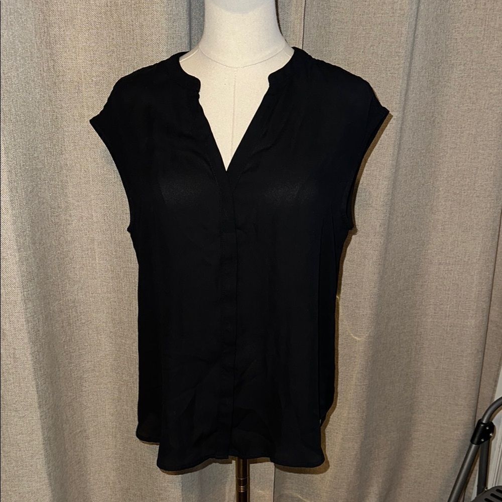 Elegant Black Sleeveless Top
